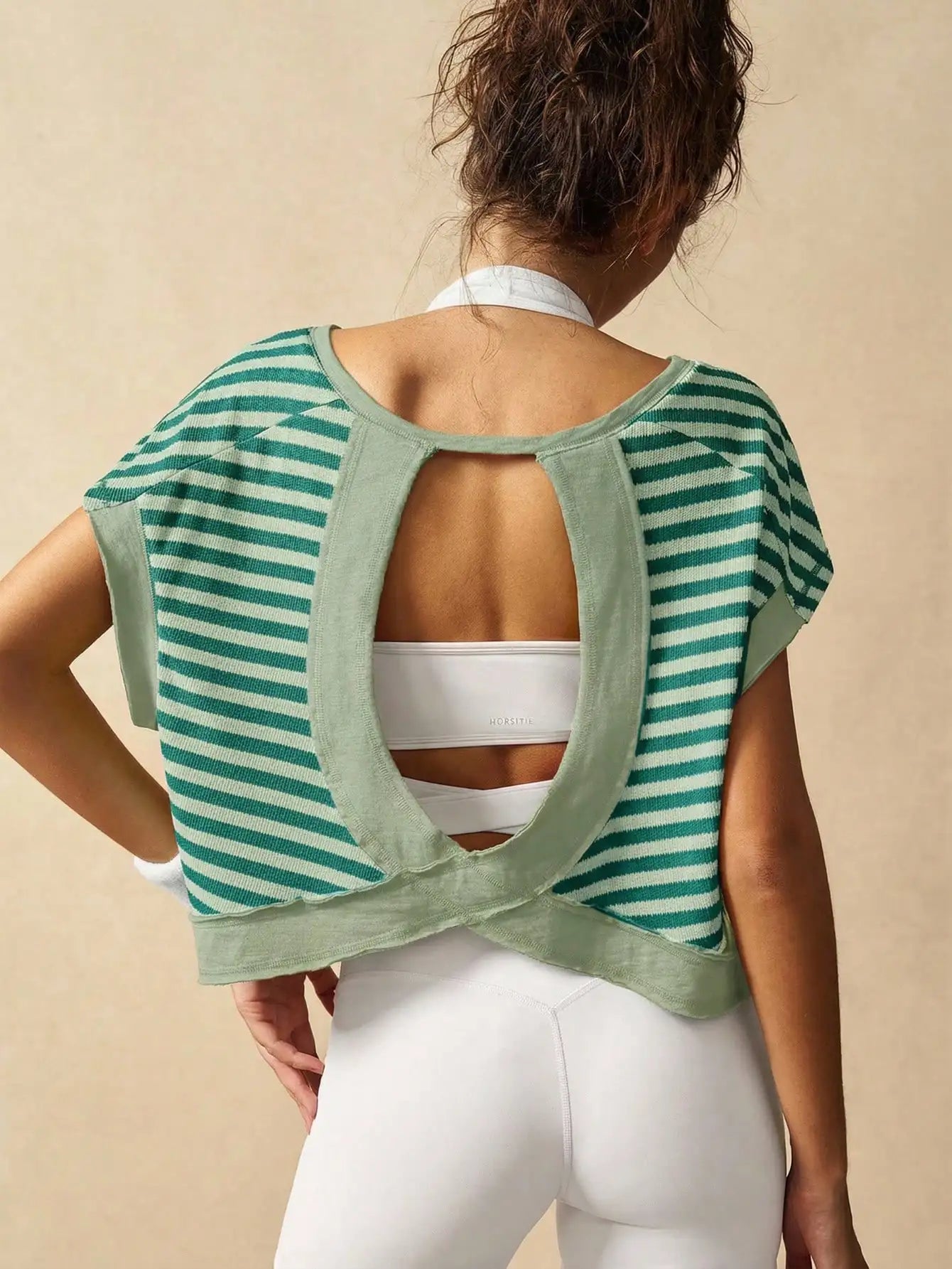 Women Striped Open Back Workout Top Gym Crop Activewear