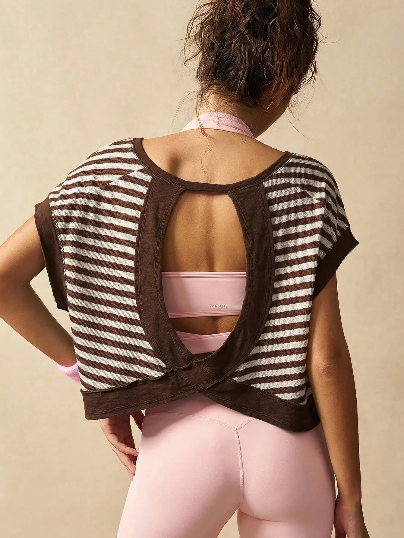 Women Striped Open Back Workout Top Gym Crop Activewear