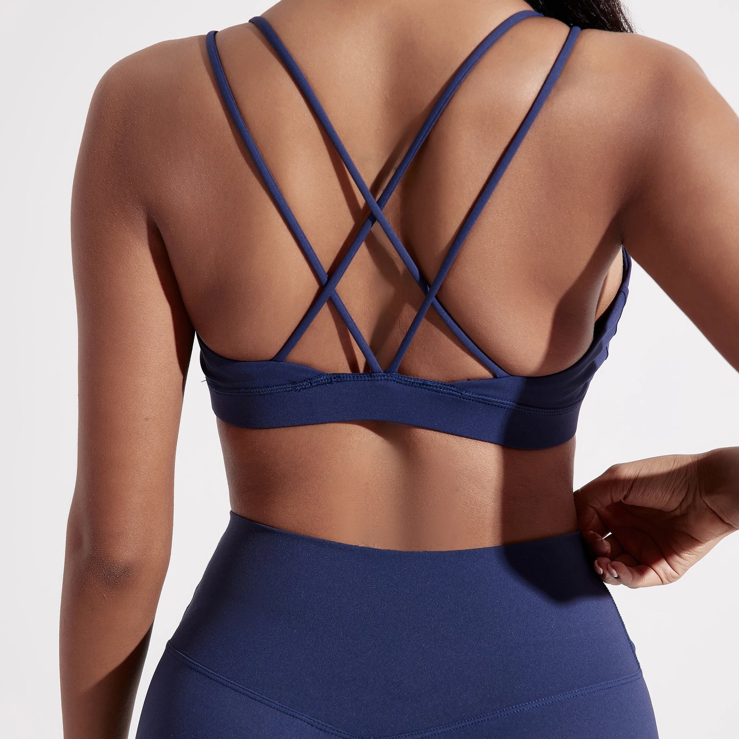 Solid Color Cross Fitness Bra For Women With Chest Pad Breathable Nylon Spandex