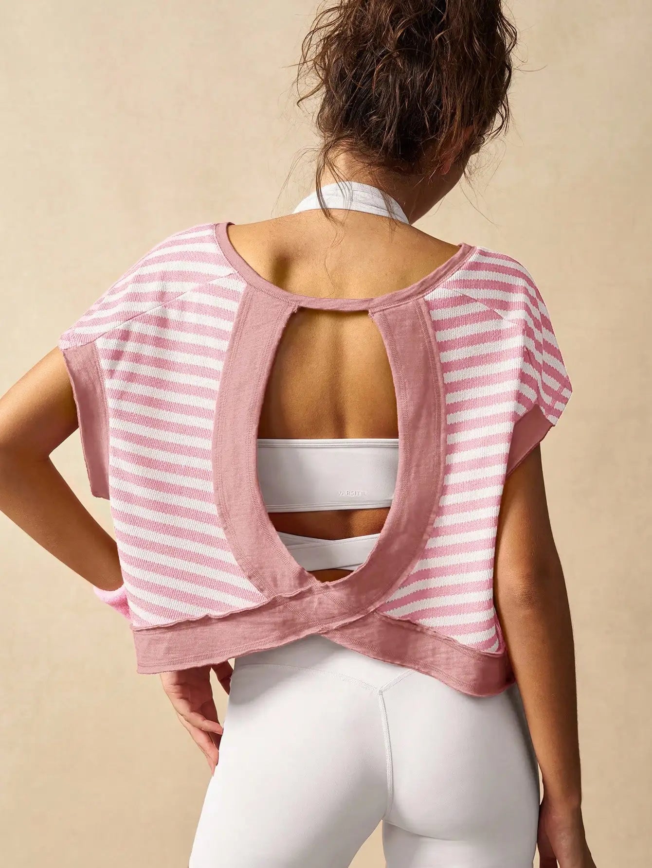 Women Striped Open Back Workout Top Gym Crop Activewear