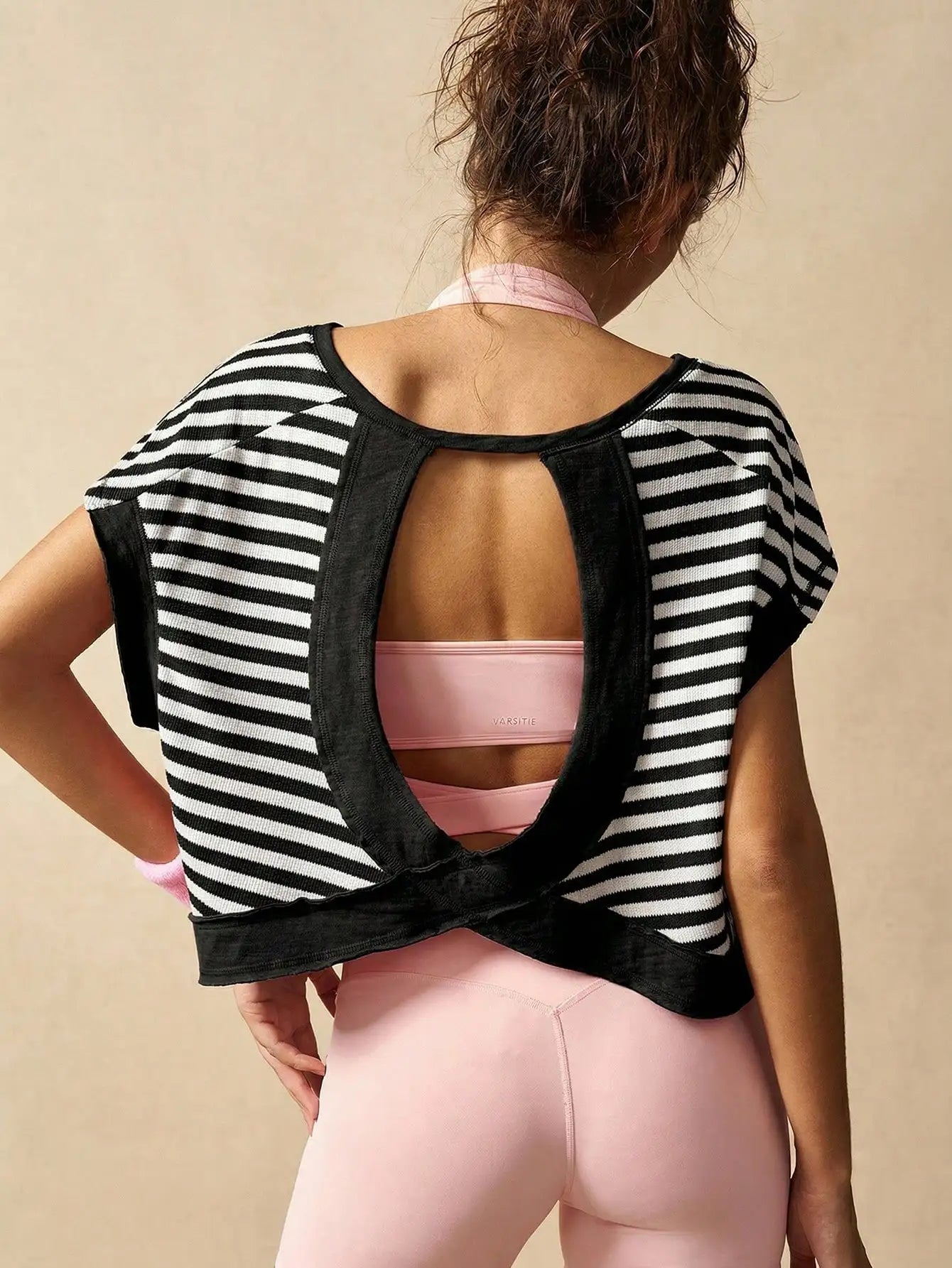 Women Striped Open Back Workout Top Gym Crop Activewear