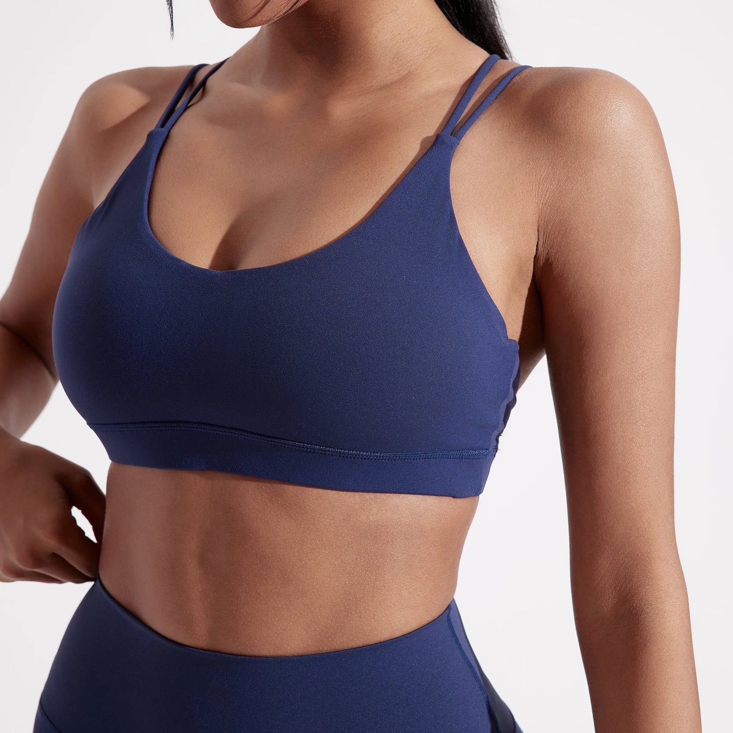 Solid Color Cross Fitness Bra For Women With Chest Pad Breathable Nylon Spandex